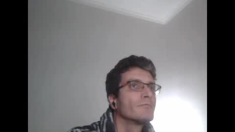 Nuno online show from December 2024 12:36:02 AM