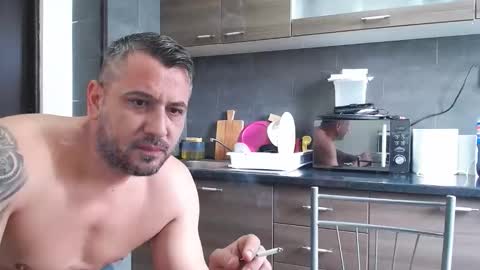 Snapshot of no_limit_coupl3 chatting on September 2025 08:25:01 AM no_limit_coupl3 online show from September 2025 08:25:01 AM