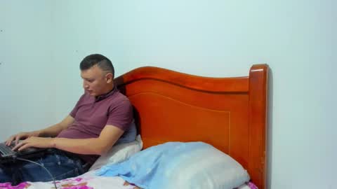 Emma - Mike online show from October 2025 03:51:02 AM