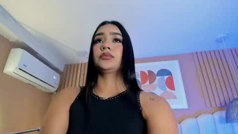 Noa online show from May 2026 02:40:01 AM