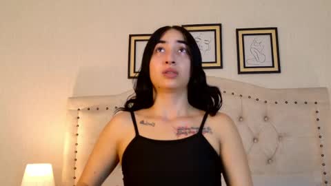 NATHALIA MORENO online show from April 2026 12:22:02 PM