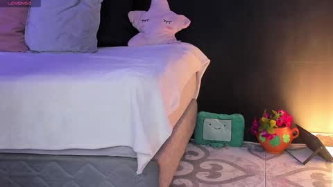 Snapshot of noah25_ chatting on January 2026 03:30:02 AM Noah online show from January 2026 03:30:02 AM