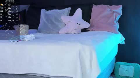 Snapshot of noah25_ chatting on January 2026 03:22:02 AM Noah online show from January 2026 03:22:02 AM