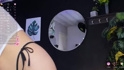 Snapshot of noah25_ chatting on March 2026 03:23:01 AM Noah online show from March 2026 03:23:01 AM