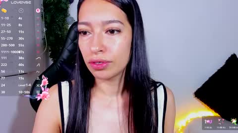 Snapshot of noah25_ chatting on April 2026 04:46:01 AM Noah online show from April 2026 04:46:01 AM