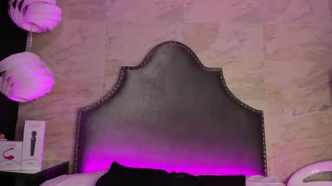 Zoe  online show from April 2026 03:30:02 AM