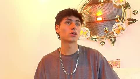 Noah online show from September 2025 01:05:02 PM