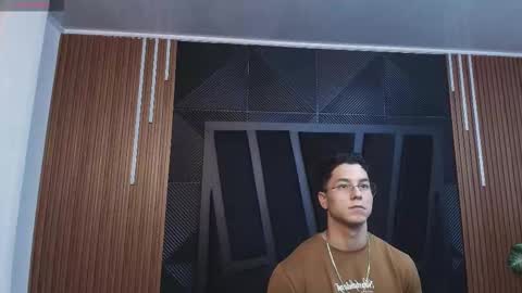 Snapshot of noah_clarkk chatting on February 2026 11:15:02 AM Noah online show from February 2026 11:15:02 AM