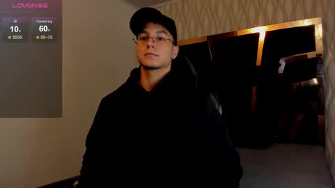 Snapshot of noah_clarkk chatting on March 2026 05:19:01 PM Noah online show from March 2026 05:19:01 PM