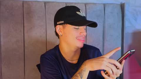 Snapshot of noah_coleman__ chatting on February 2025 07:45:02 AM NOAH online show from February 2025 07:45:02 AM