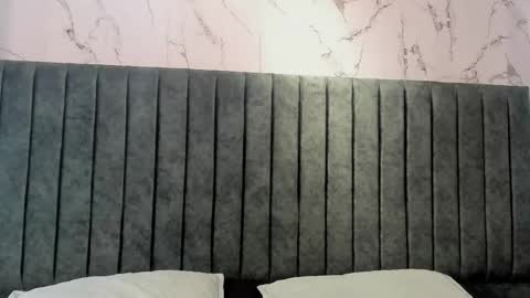 noah_dupont_ online show from December 2025 11:41:02 AM