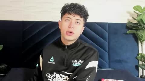 noah_dupont_ online show from February 2026 11:54:01 AM