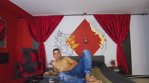 Snapshot of noah_greenhart chatting on January 2026 08:12:02 PM Noah online show from January 2026 08:12:02 PM