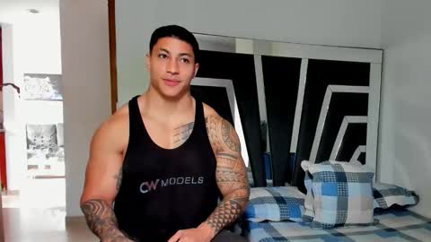 Noah Harris01 online show from February 2026 01:05:02 PM