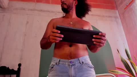 Noah online show from January 2025 08:26:02 PM