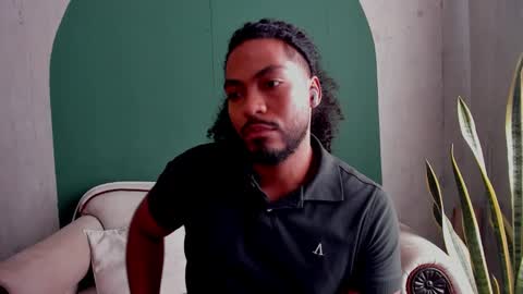 Noah online show from September 2025 07:03:01 PM