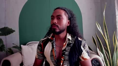 Noah online show from November 2025 04:51:02 PM