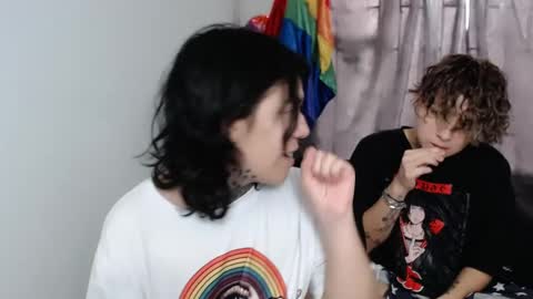 noah hehim    online show from December 2024 09:40:02 PM