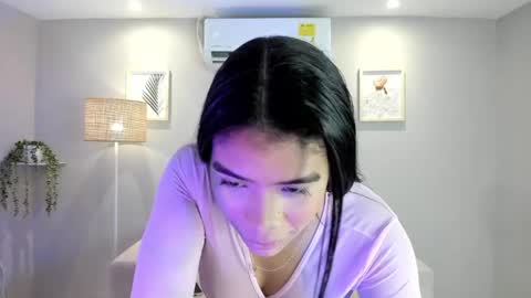 Snapshot of noah_owenss chatting on June 2026 12:33:02 PM Noemy online show from June 2026 12:33:02 PM