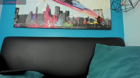    online show from March 2025 12:04:02 PM