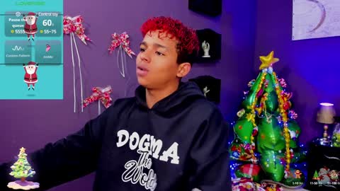 noah_smith04 online show from December 2024 11:50:02 AM