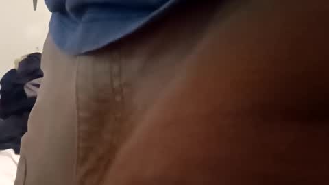 Noah Wesley online show from November 2025 06:37:01 AM