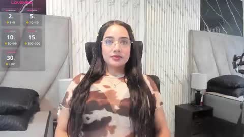 Snapshot of noahrosse chatting on July 2026 12:33:02 PM Katty online show from July 2026 12:33:02 PM