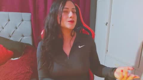 Noamartin online show from September 2025 11:27:02 PM