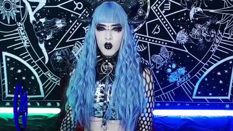 Snapshot of noamy_666 chatting on December 2024 02:21:01 AM caroline online show from December 2024 02:21:01 AM