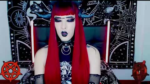 Snapshot of noamy_666 chatting on February 2025 08:22:01 AM caroline online show from February 2025 08:22:01 AM