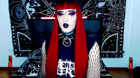 Snapshot of noamy_666 chatting on February 2025 07:34:01 AM caroline online show from February 2025 07:34:01 AM