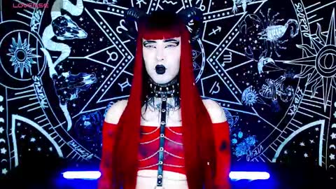 Snapshot of noamy_666 chatting on October 2025 02:34:02 AM caroline online show from October 2025 02:34:02 AM