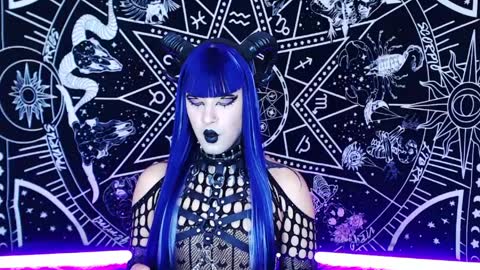 caroline online show from April 2026 11:35:02 PM