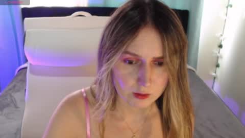 Noa Sarri online show from June 2026 07:07:02 PM