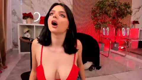 noctisbella online show from July 2026 03:40:01 PM
