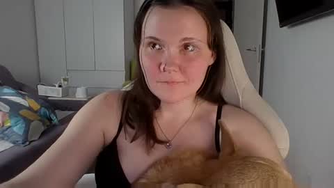 nodarell online show from November 2025 08:18:01 PM