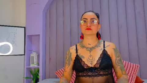 NOELIA online show from July 2026 02:47:02 AM