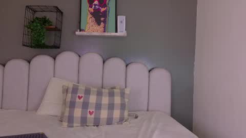 NOELIA online show from July 2026 02:13:01 PM