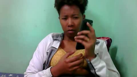 Snapshot of noella711128 chatting on September 2025 09:20:02 AM noella711128 online show from September 2025 09:20:02 AM