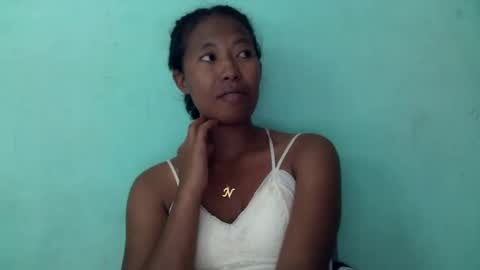 noellah online show from March 2025 08:01:02 PM