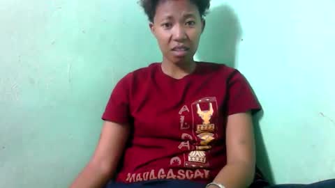 noellah online show from October 2025 03:27:01 AM