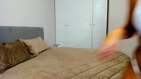Noelle Natty online show from July 2026 05:11:01 AM