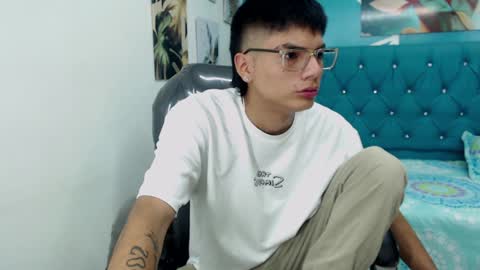 Snapshot of noha_scott chatting on January 2025 11:00:01 PM Noha Scott online show from January 2025 11:00:01 PM