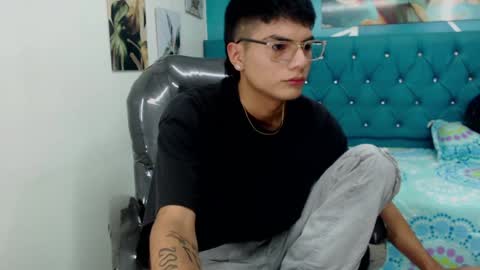 Snapshot of noha_scott chatting on January 2025 10:51:02 PM Noha Scott online show from January 2025 10:51:02 PM