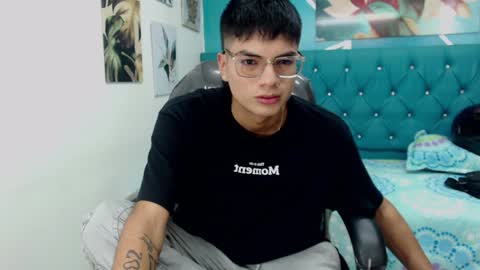 Snapshot of noha_scott chatting on February 2025 11:00:01 PM Noha Scott online show from February 2025 11:00:01 PM