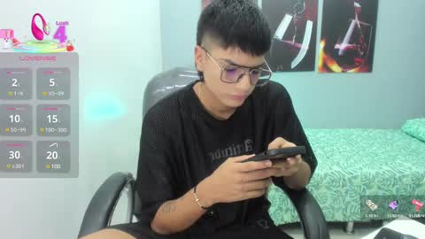 Snapshot of noha_scott chatting on March 2025 10:53:01 PM Noha Scott online show from March 2025 10:53:01 PM