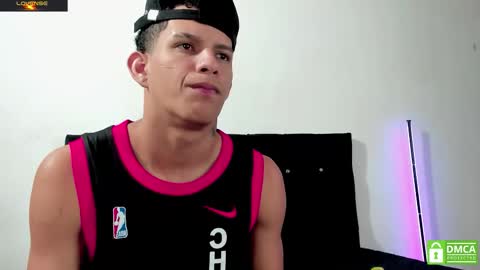 Snapshot of noha_white chatting on March 2026 06:46:01 PM Noha online show from March 2026 06:46:01 PM