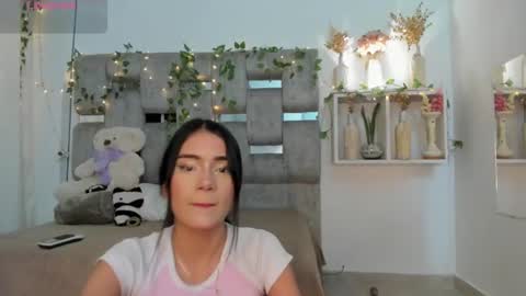 Noha Nicole online show from July 2026 10:03:01 PM