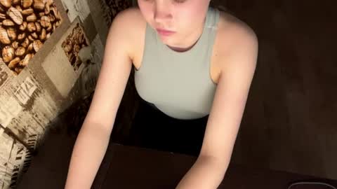 Abri online show from April 2026 02:17:02 PM