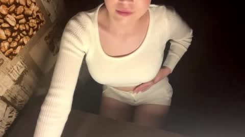 Abri online show from April 2026 03:50:02 PM